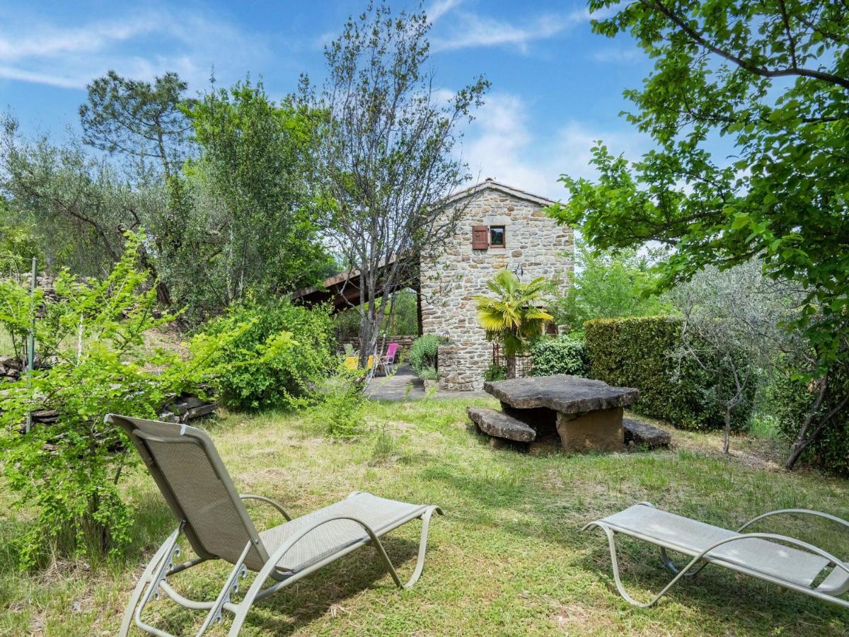 Classy Holiday Home In Les Vans With Pool Chambonas Екстериор снимка